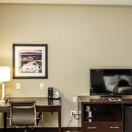 Holiday Inn Express & Suites Cheektowaga North East By Ihg 외부 사진