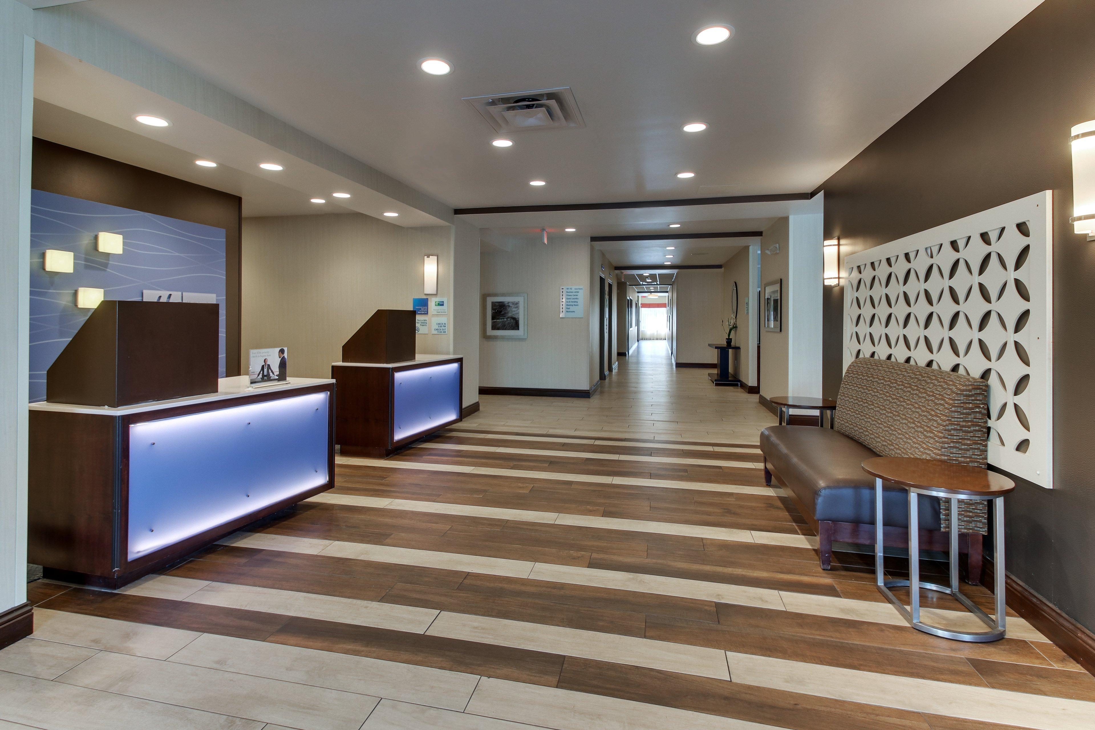 Holiday Inn Express & Suites Cheektowaga North East By Ihg 외부 사진