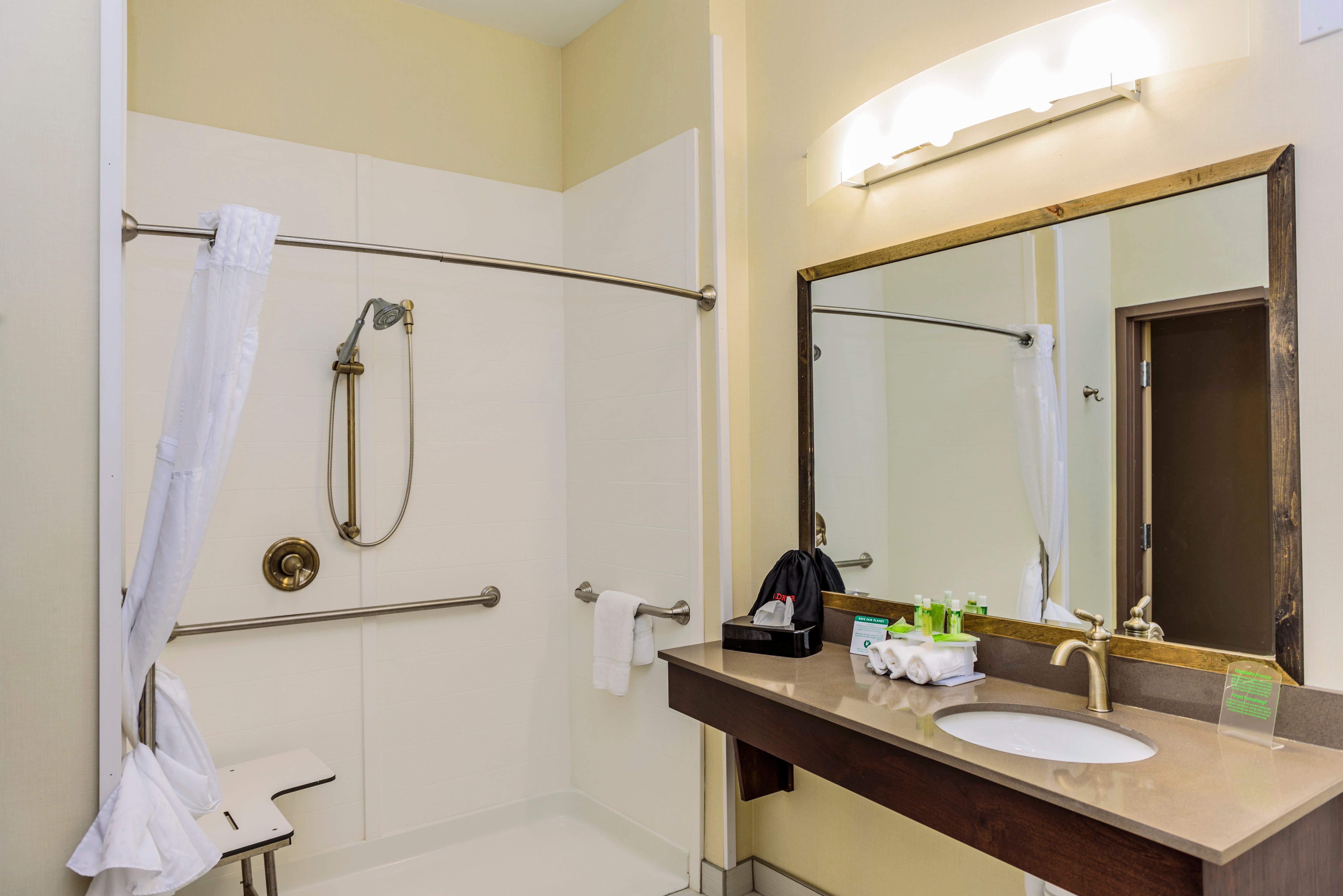 Holiday Inn Express & Suites Cheektowaga North East By Ihg 외부 사진