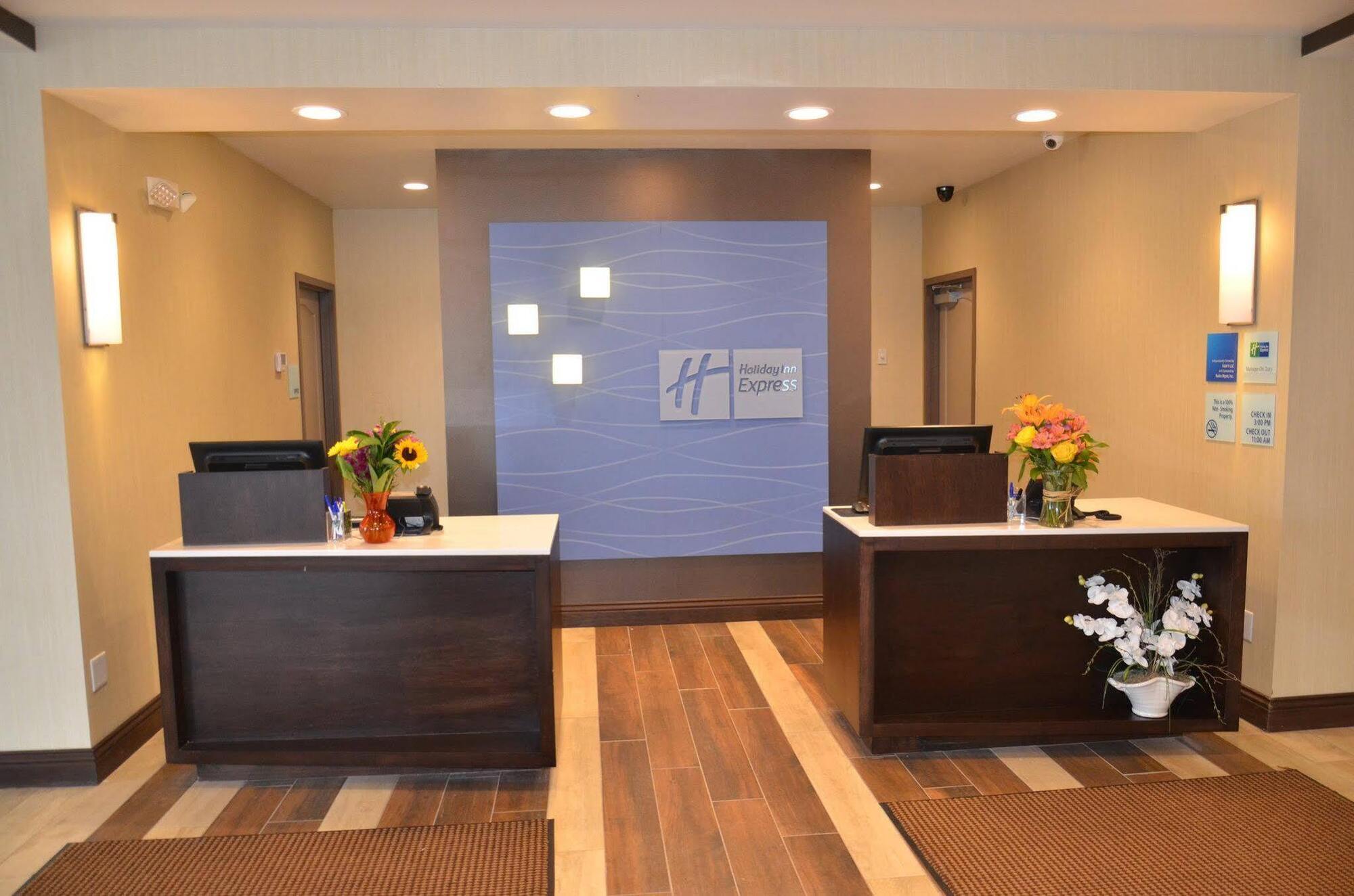 Holiday Inn Express & Suites Cheektowaga North East By Ihg 외부 사진